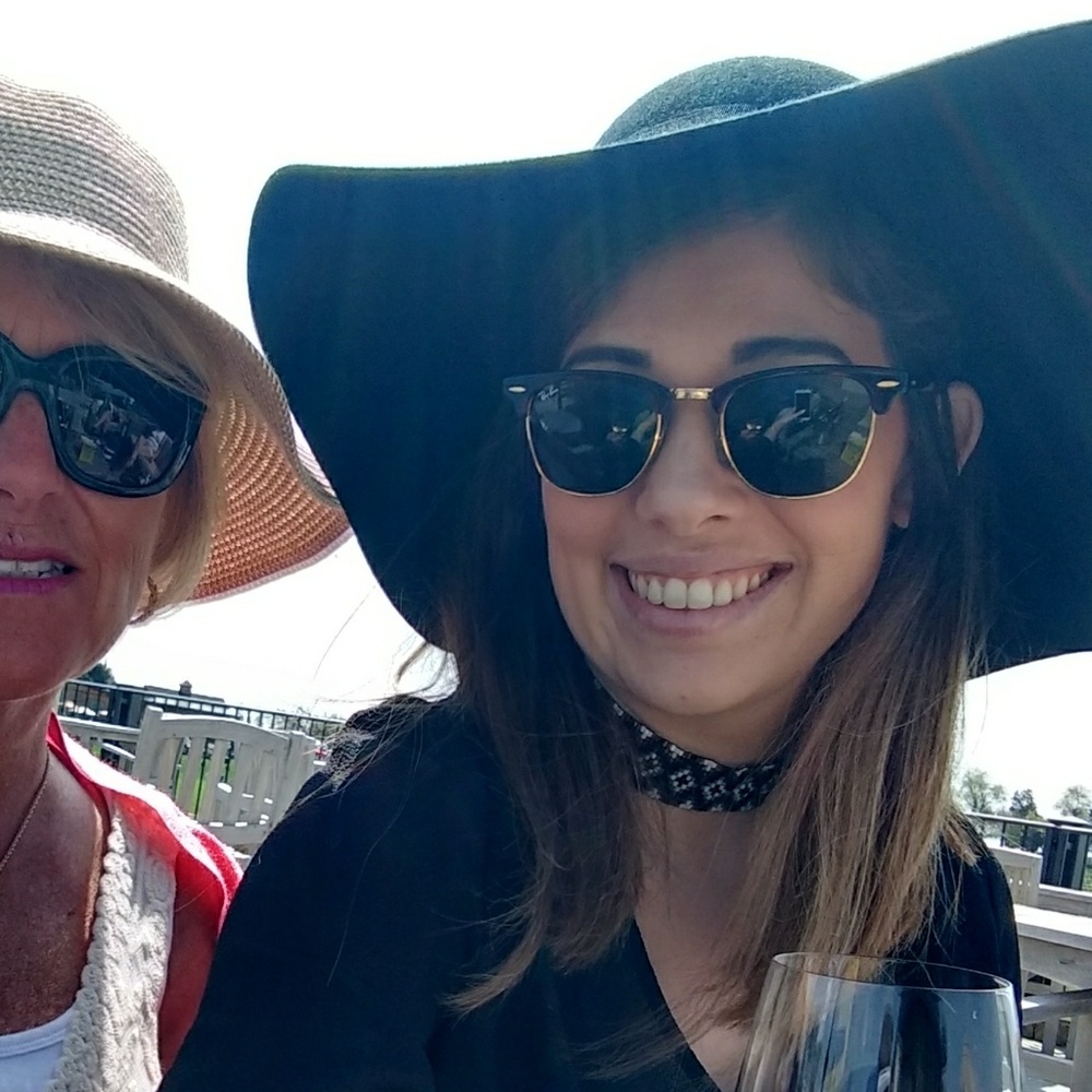 Meet your Posher, Mary