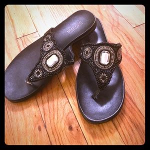 Kenneth Cole Reaction Jeweled Sandals