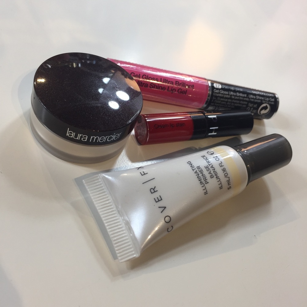 4 Deluxe Size Makeup