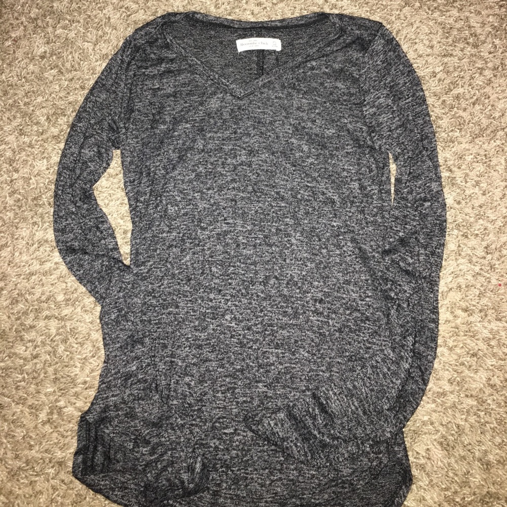 Super comfortable Abercrombie and fitch top