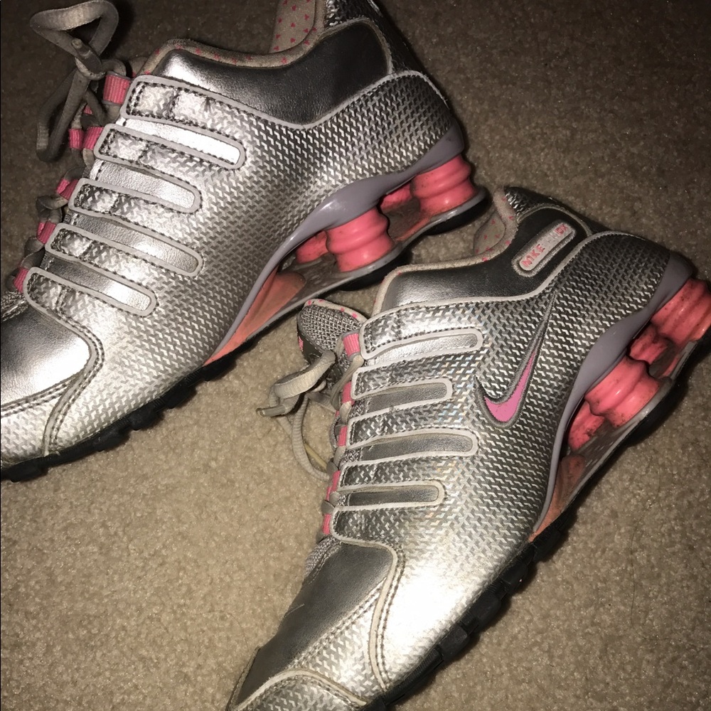 Nike shocks