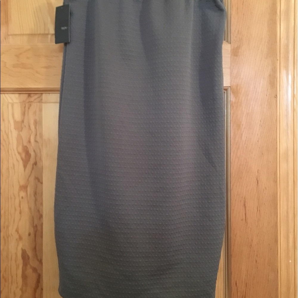 Pencil skirt