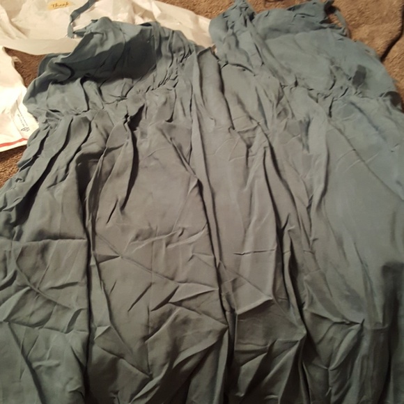 Dress - Picture 2 of 3