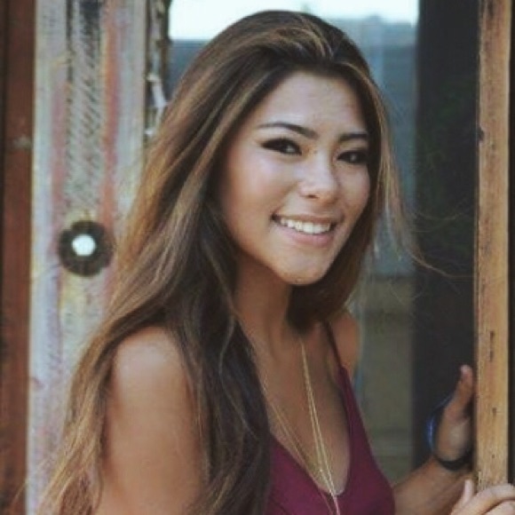 Meet your Posher, Jessica - Picture 1 of 1