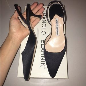 Manolo Blahnik Gelsoba slingback, black, size 35.