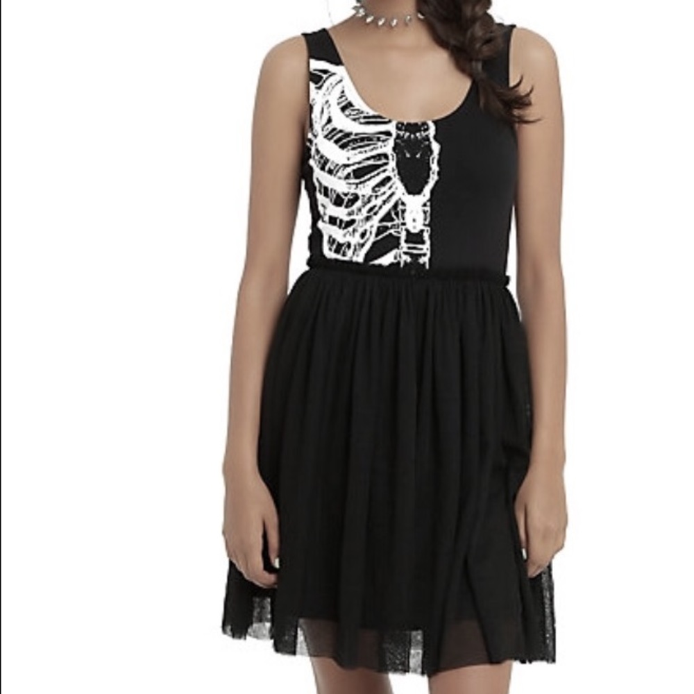 IRON FIST WISHBONE TULLE DRESS