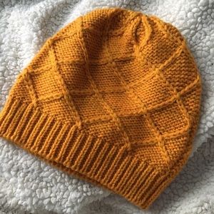 Forever 21 mustard yellow hat