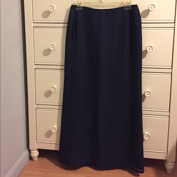 French Connection Skirt❤️ - Picture 3 of 8