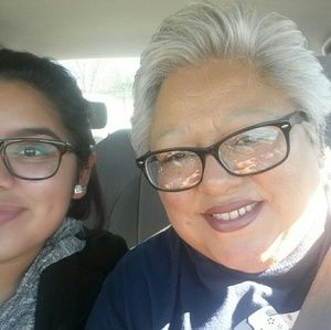 Meet your Posher, Erlene