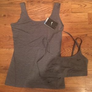 Nike 2-1 sports top