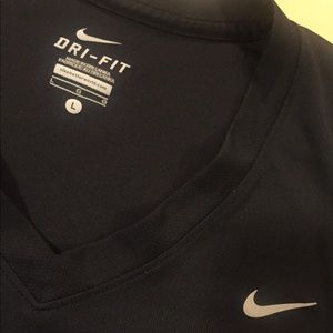 Nike Loose Fitted Dry Fit Top!