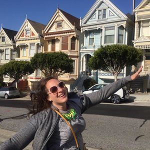 Meet your Posher, Lauren