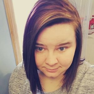 Meet your Posher, Marisa