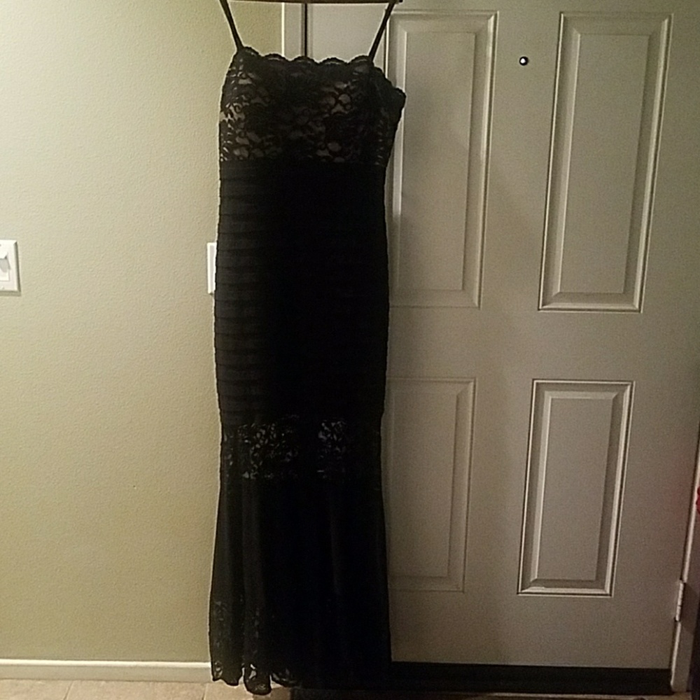 Xscape Formal Long dress