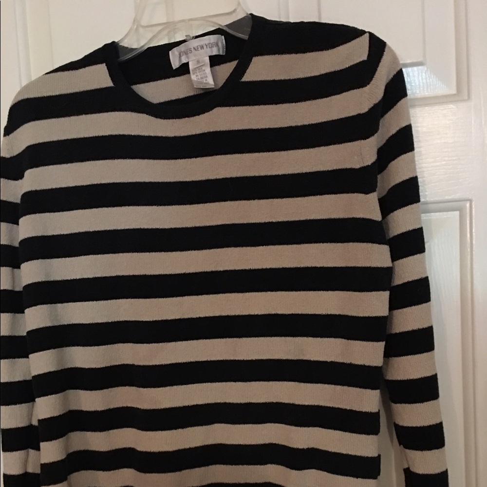 Tan and white striped round neck top