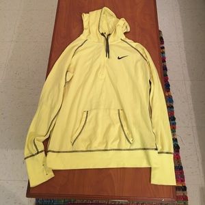 Nike pullover
