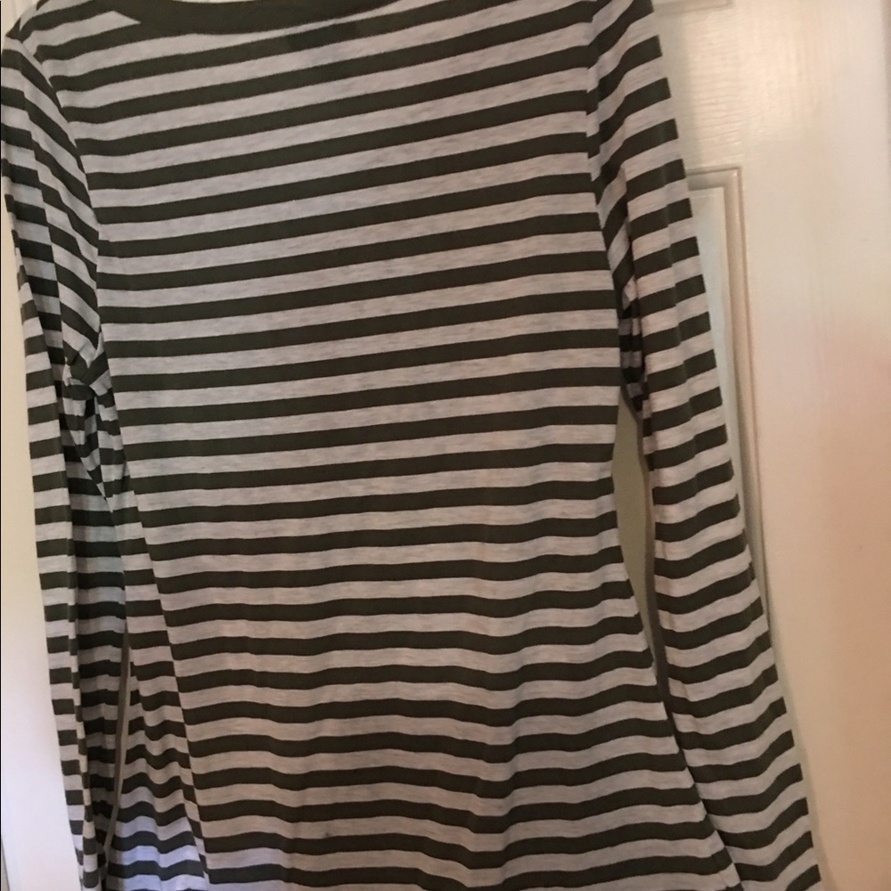 Military style top - Picture 3 of 3