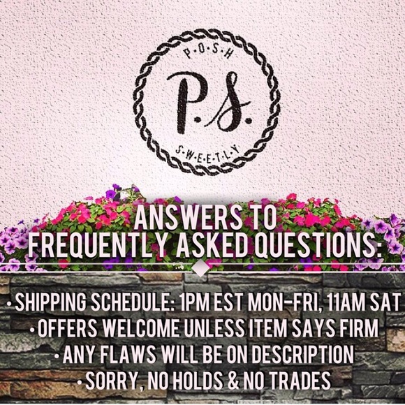 Final Price Drop! #POSHBOSS Soft V-Neck Tee - Picture 6 of 6