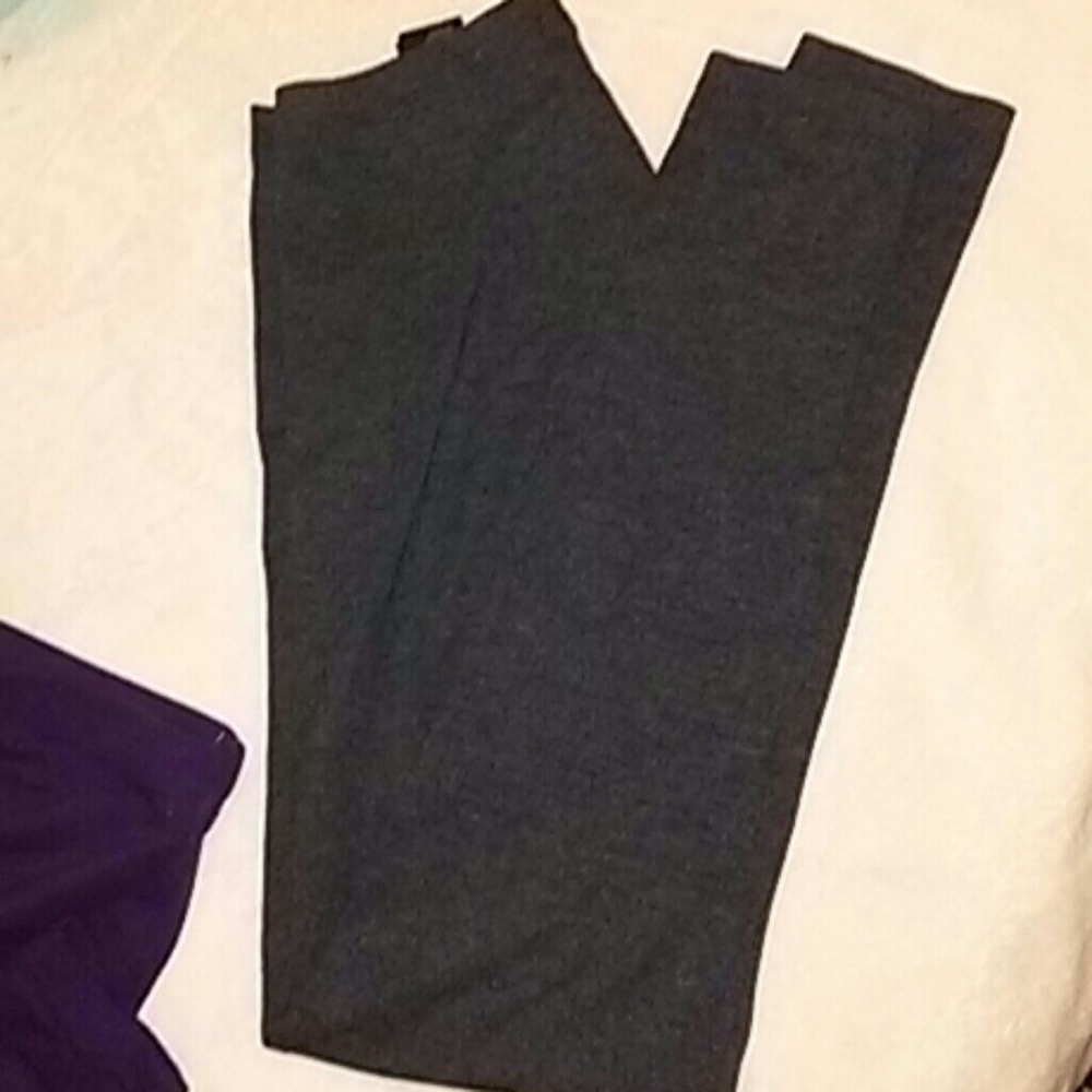 🔆SOLD!🔆grey Legging only bundle!