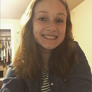 Meet your Posher, Izzy