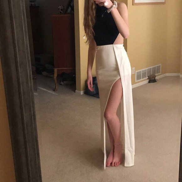 MAXI DRESS - Picture 6 of 6