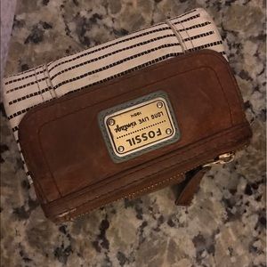 Fossil wallet