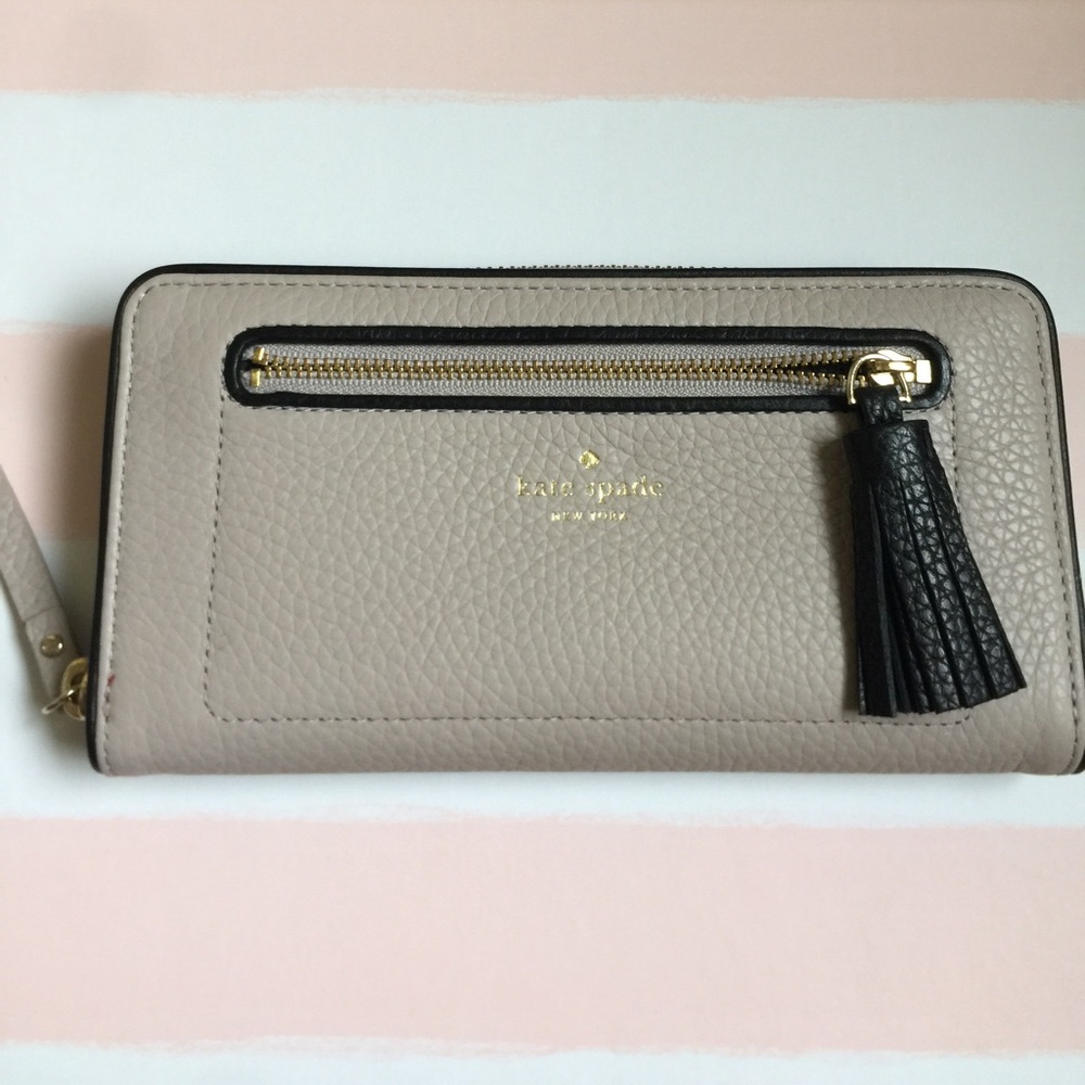 Kate Spade Clutch,Never Used!