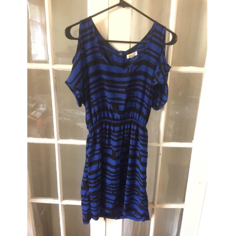 Silence + Noise Off the Shoulder Geometric Dress