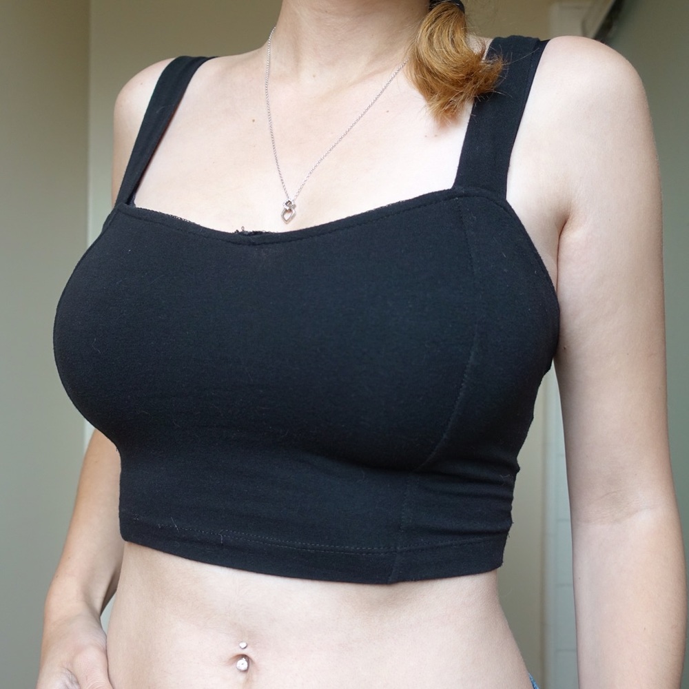 Black crop top