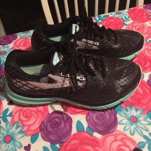 Brooks Launch 3, size 8