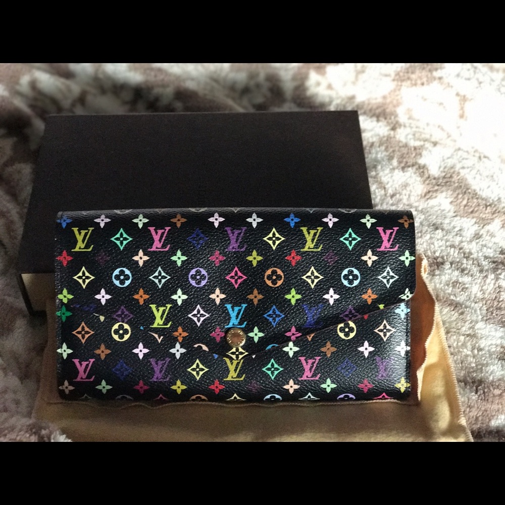 LV Sarah Wallet in Multi-color (full size wallet)