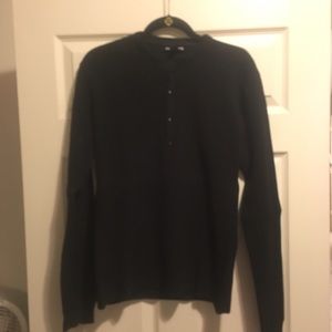 Black half button part cashmere sweater