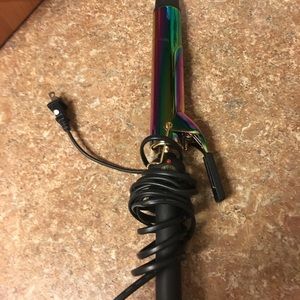 hot tools 1.5" curling iron