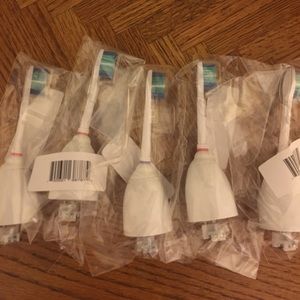 5 pack of Phillips E-series toothbrush heads