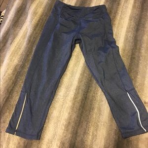 Capri spandex blue. Size XS