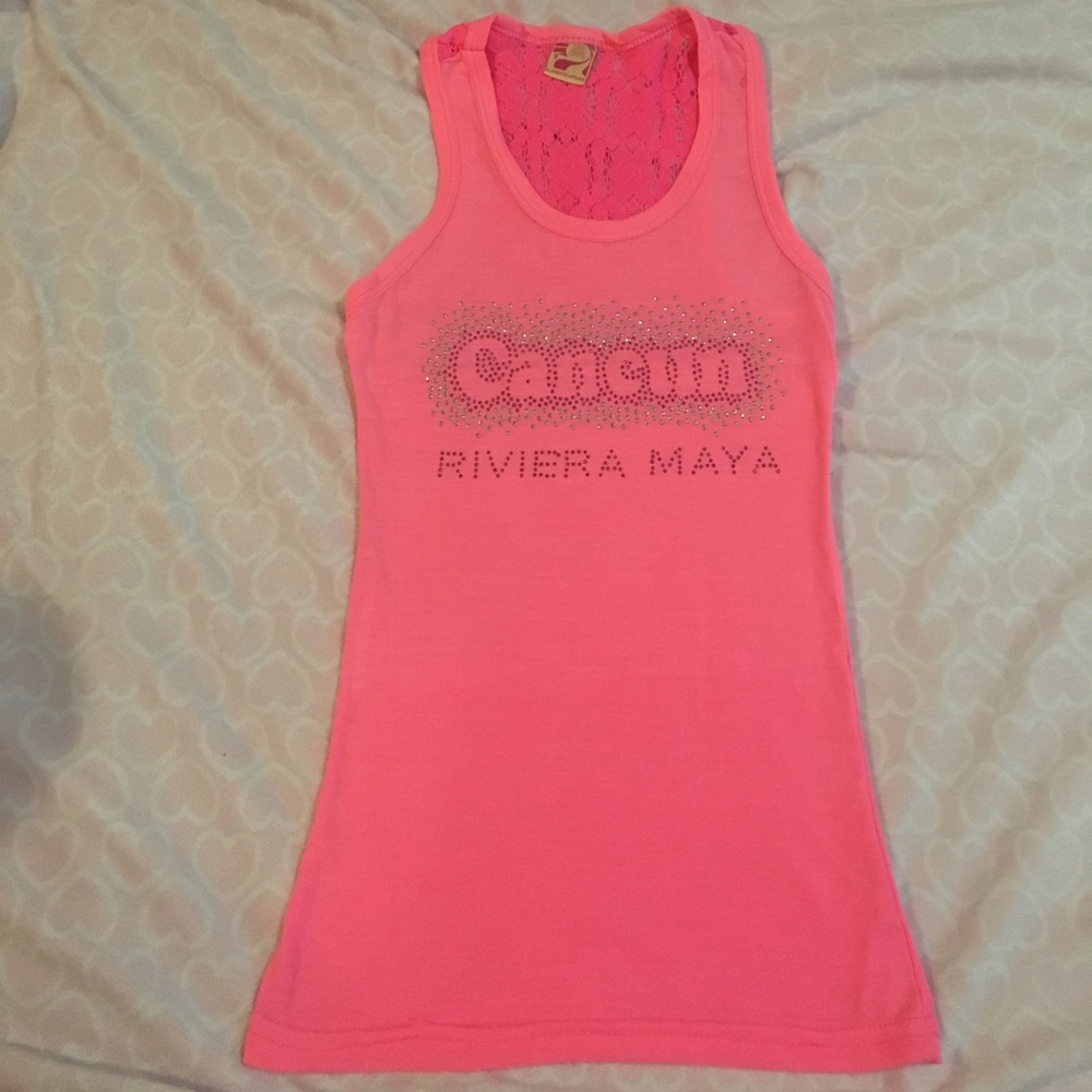 Cute pink cancun tank top from Cancun !!