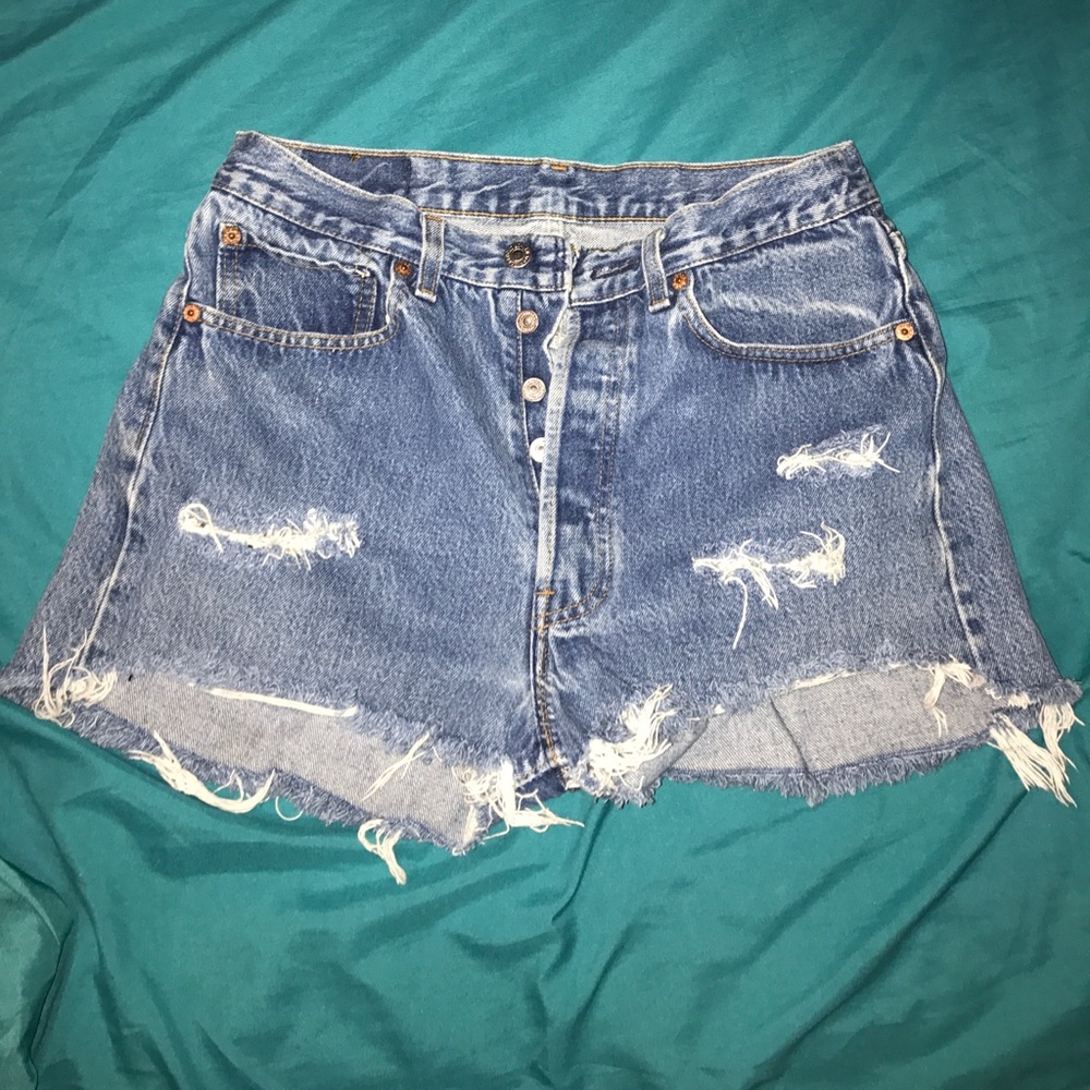 Vintage high waist Levi jean shorts