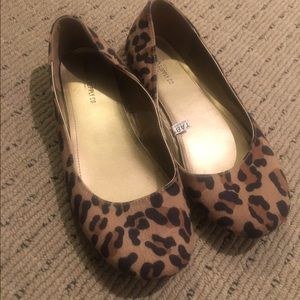Leopard flats