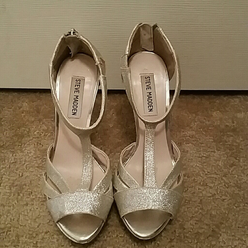 Silver steve madden heels