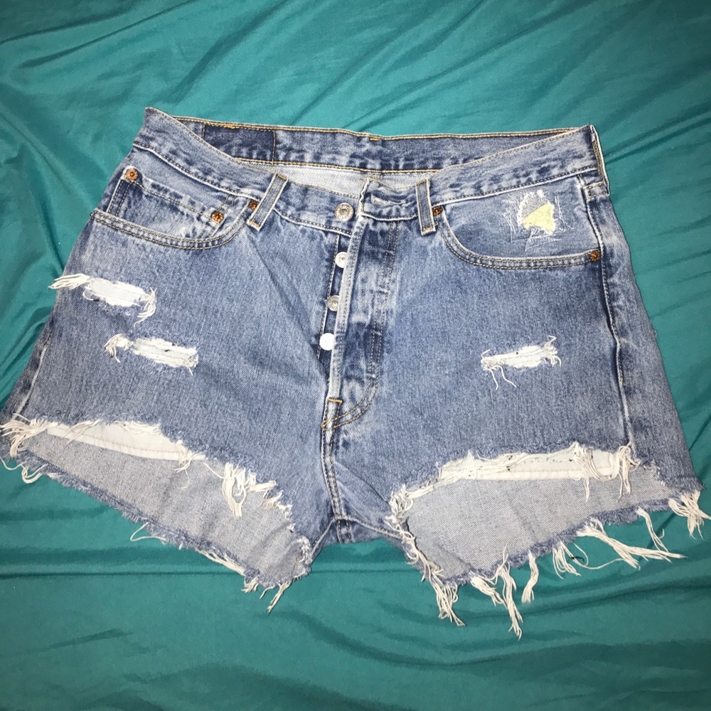 High waisted Levi's jean shorts