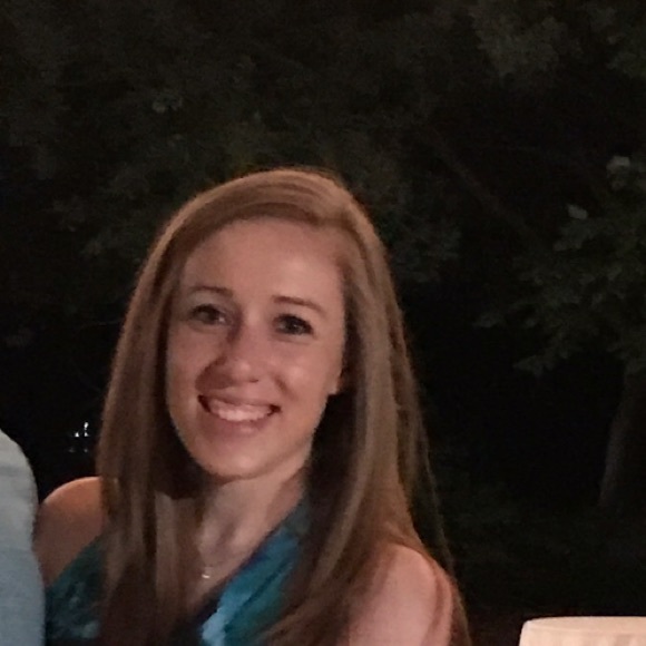 Meet your Posher, Christina - Picture 1 of 1