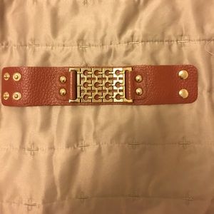 Brown leather bracelet
