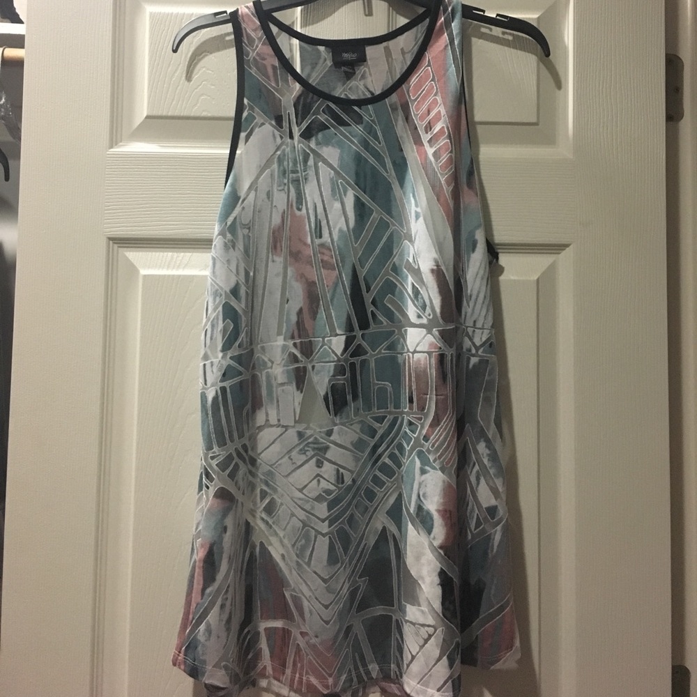 Geometric tank with sheer accents