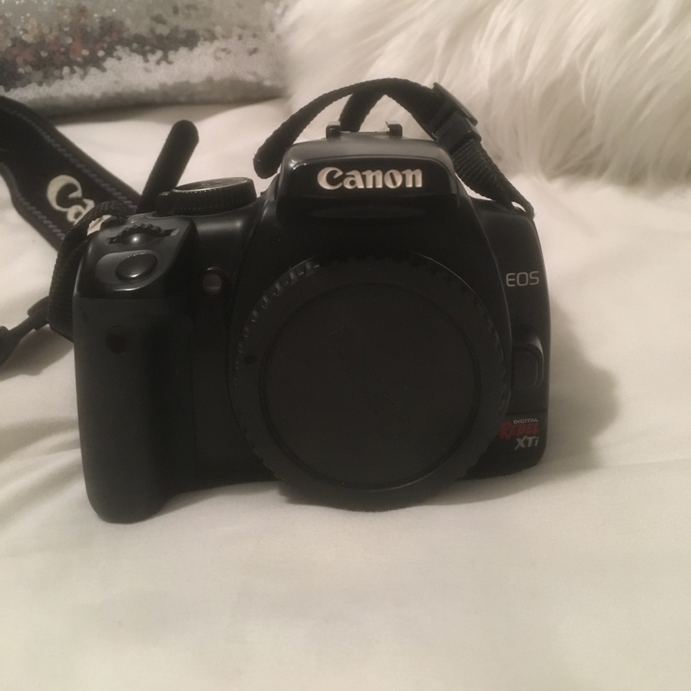 Canon rebel xti