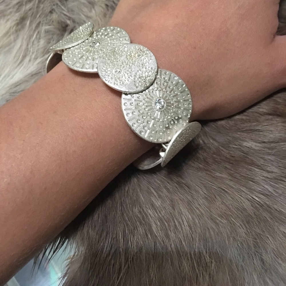Bracelet - Picture 3 of 3