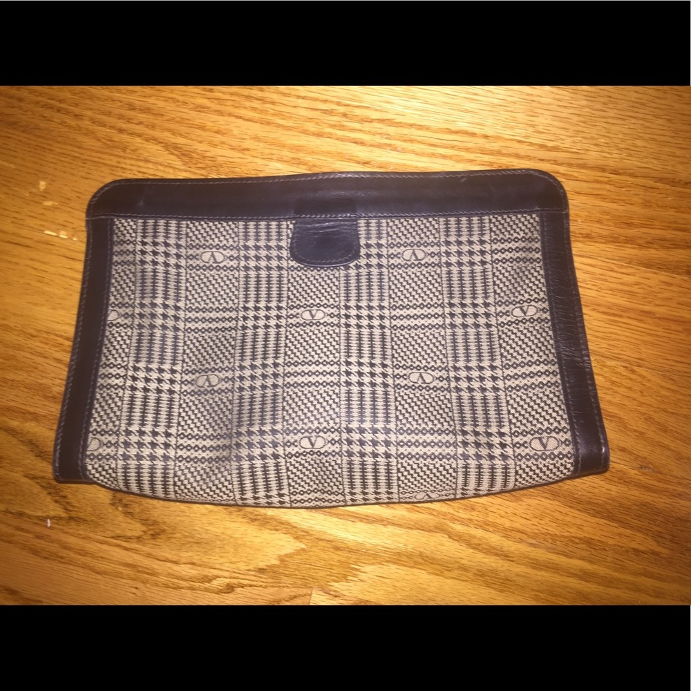 Vintage Valentino Clutch Gray
