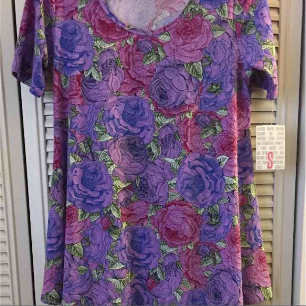 Lularoe perfect t