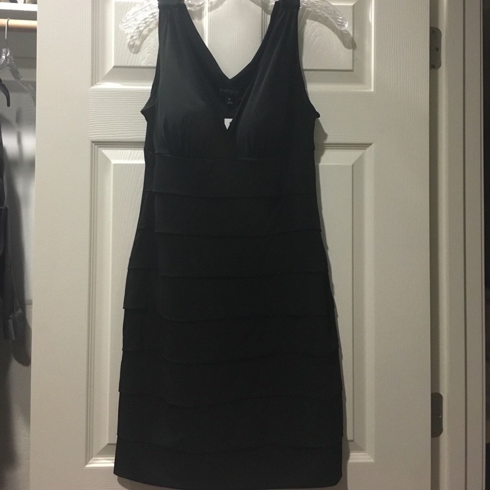 Sleeveless little black dress