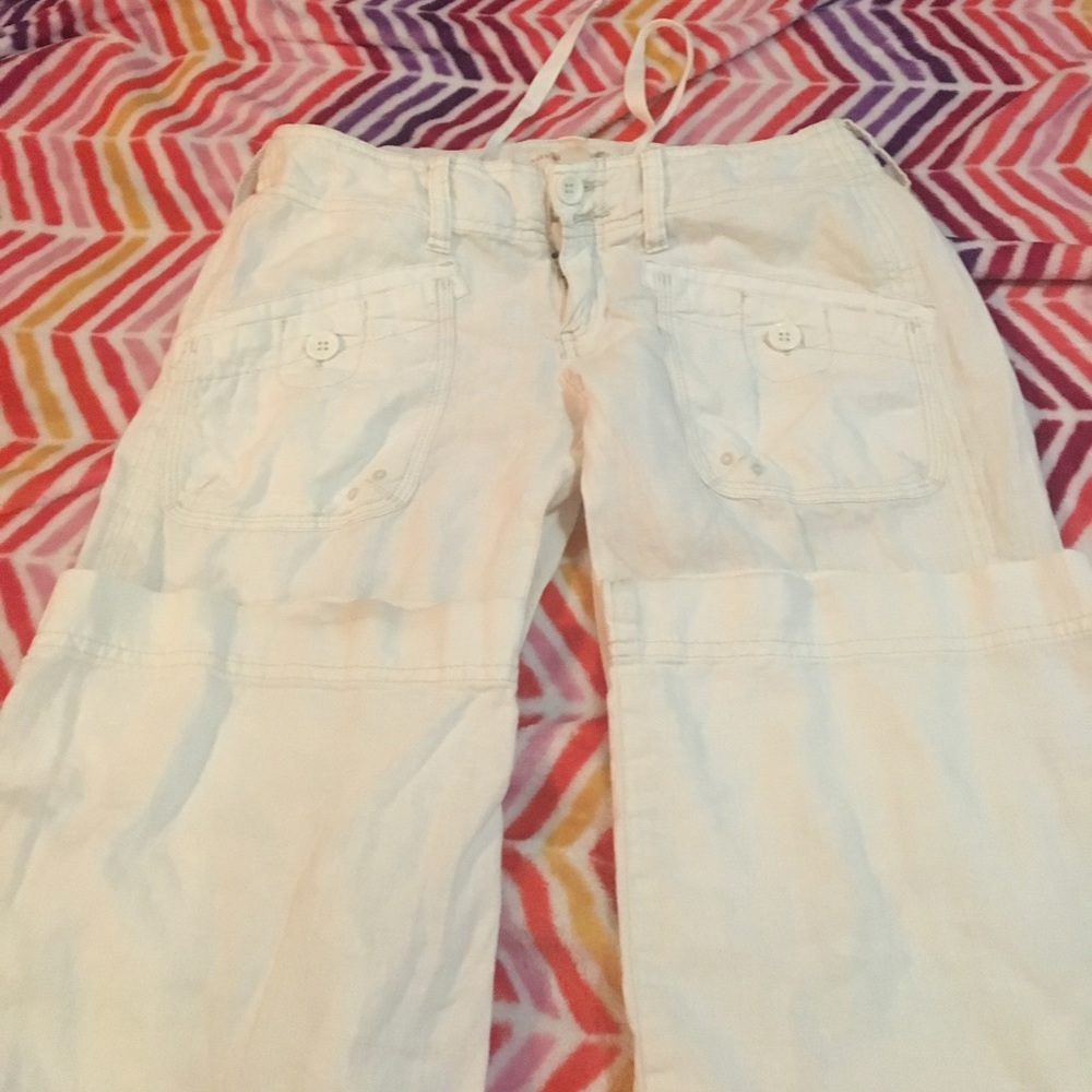 White Abercrombie and Fitch pants.