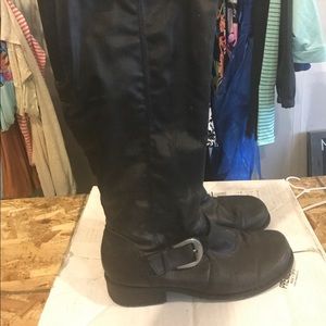 Bear Paw Black Boots